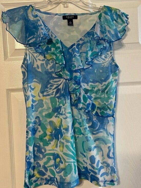 Tops - short sleeved blouse